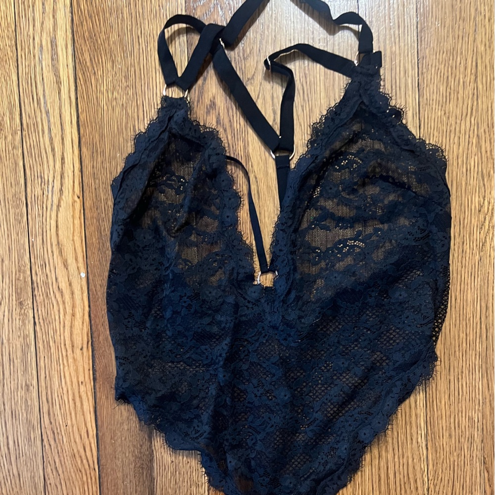 Victoria's Secret Midnight Lace Bodysuit - Picture 4 of 7